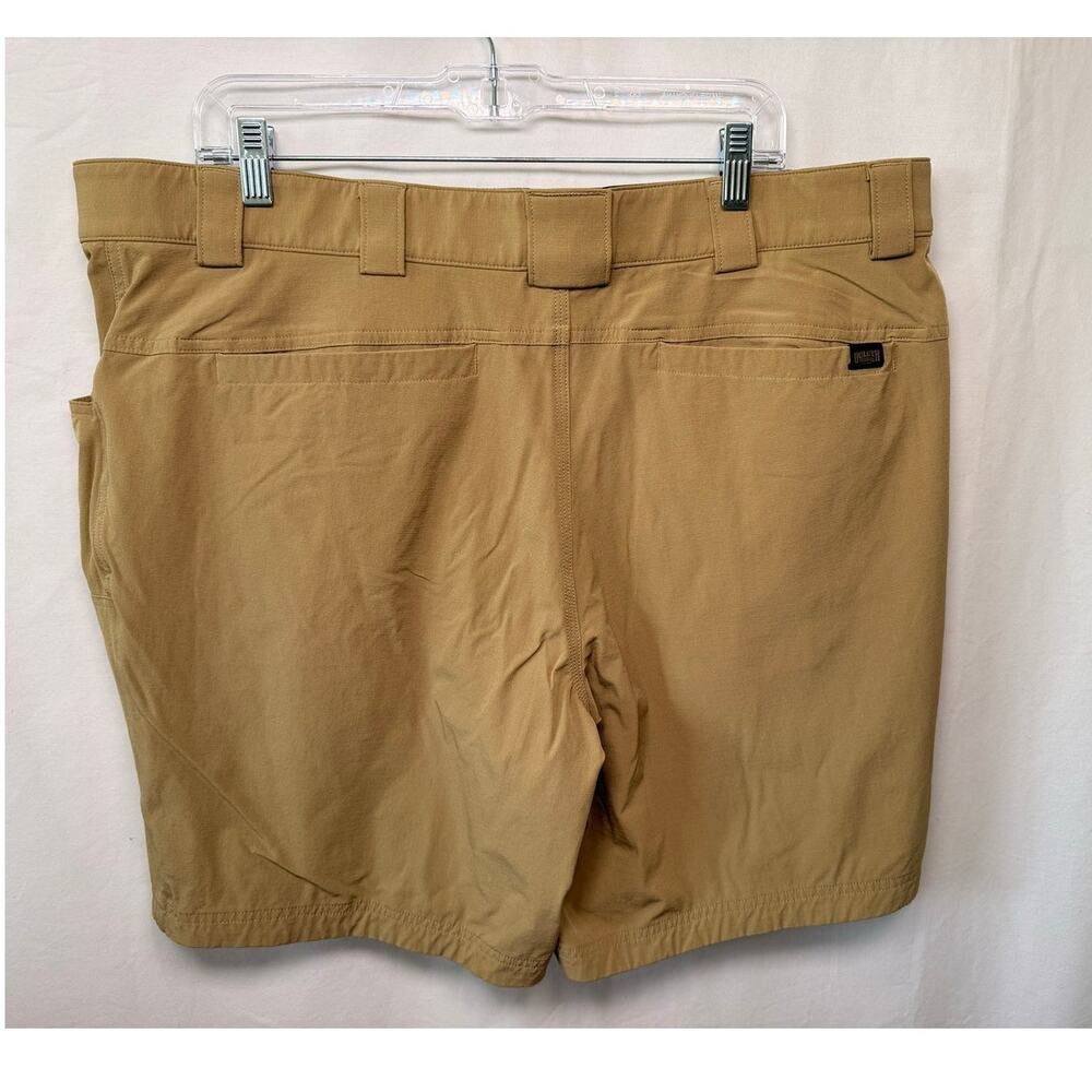 Duluth Trading Armachillo Flex Men's Standard Fit Khaki Shorts, Size 42 - Picture 2 of 5